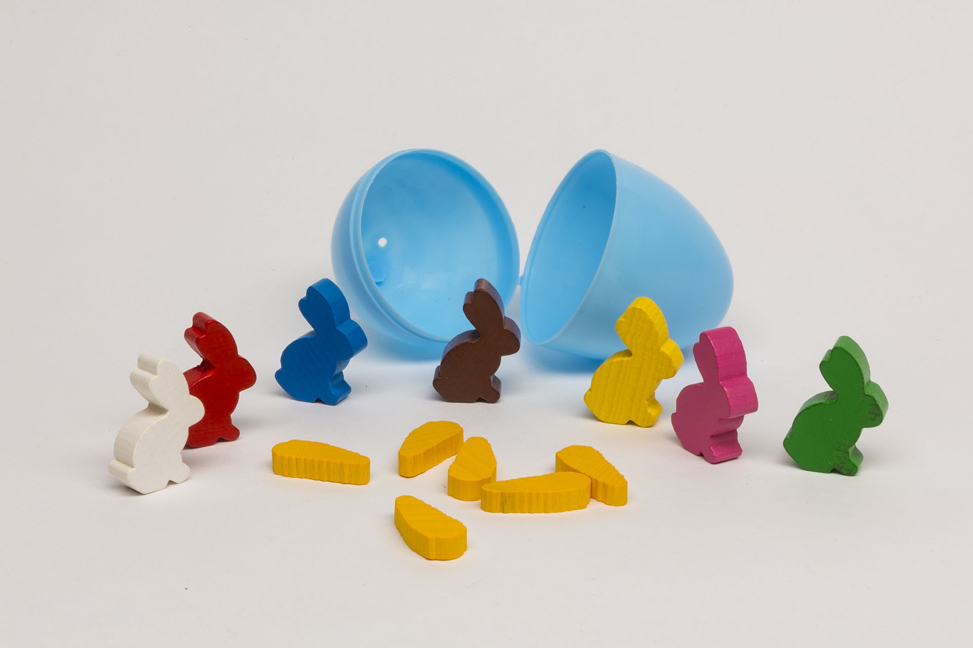 Ostereier mit Spielmaterial