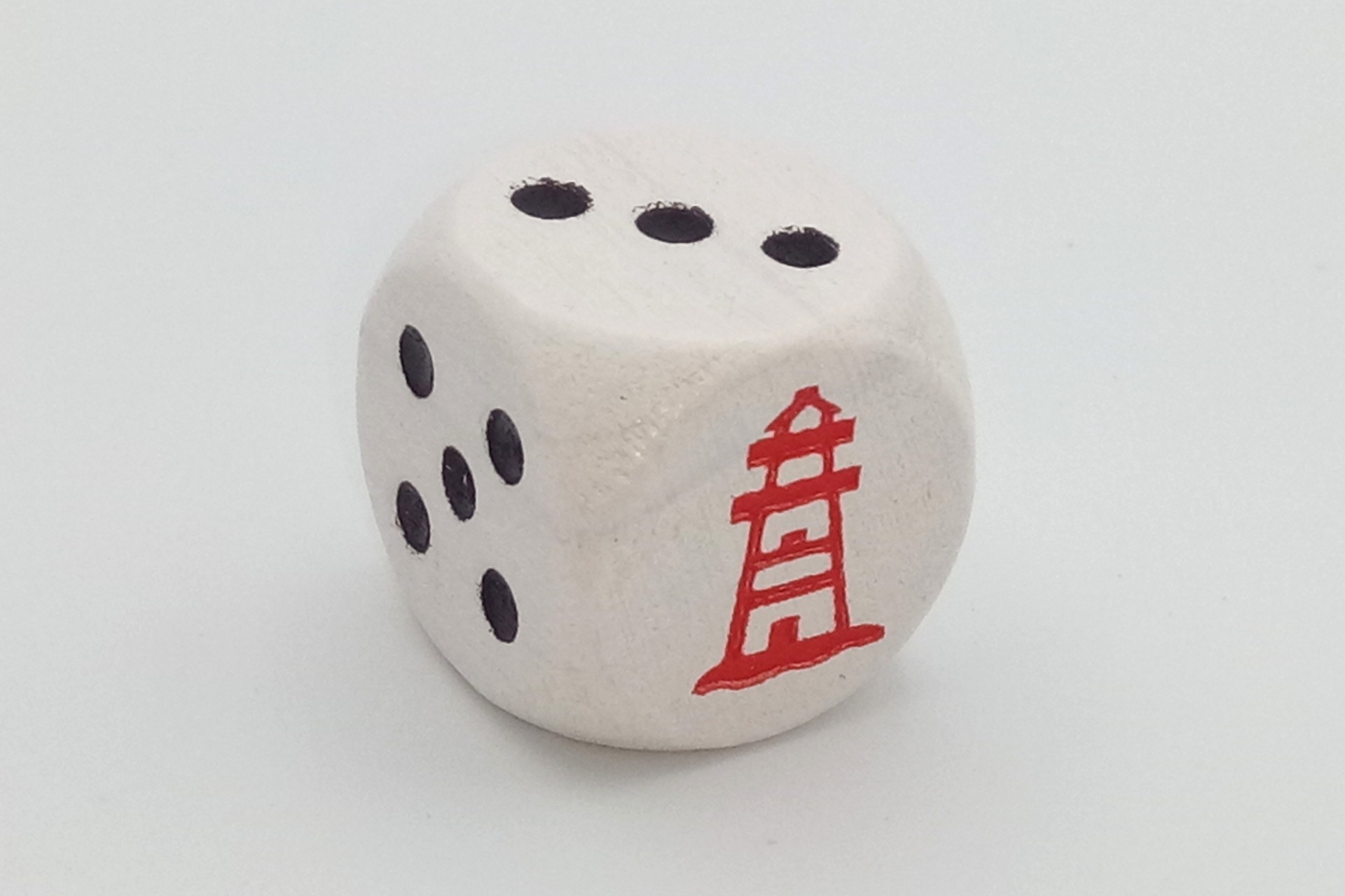 Leuchtturmwürfel aus Holz
