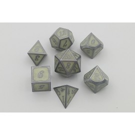 Glow in the Dark Metal Dice Set- grün