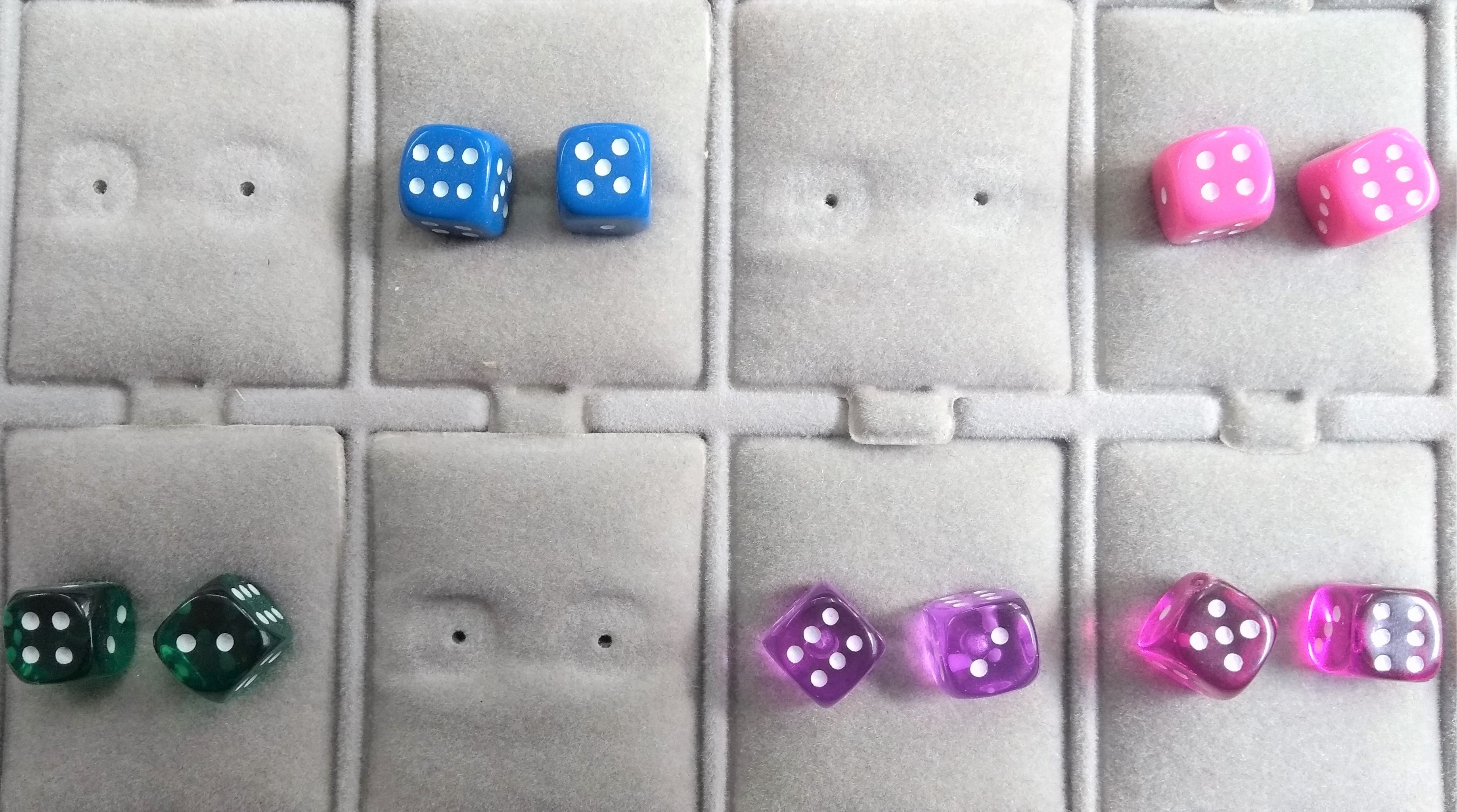 Dice earring (post)