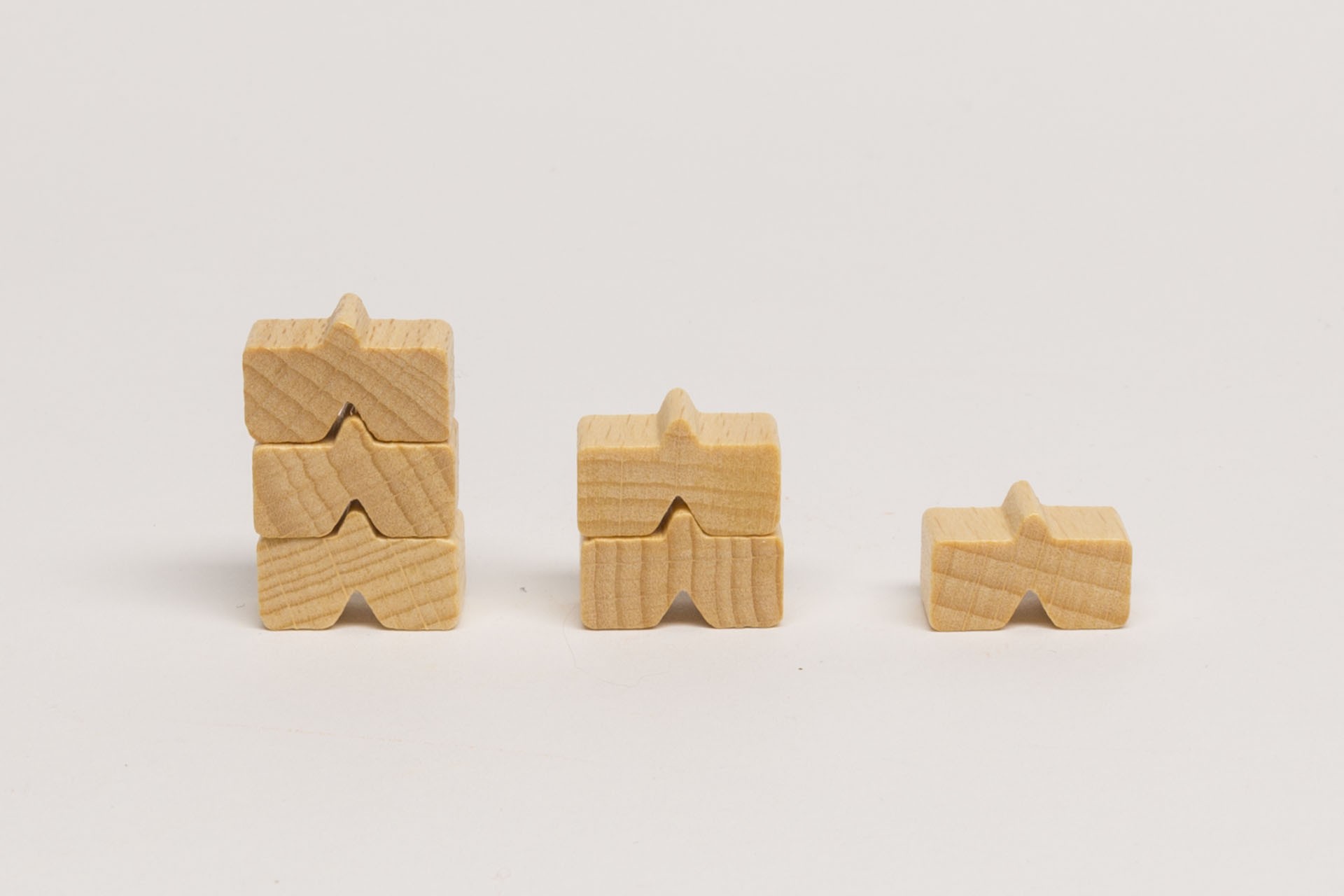 Stackable part, roof