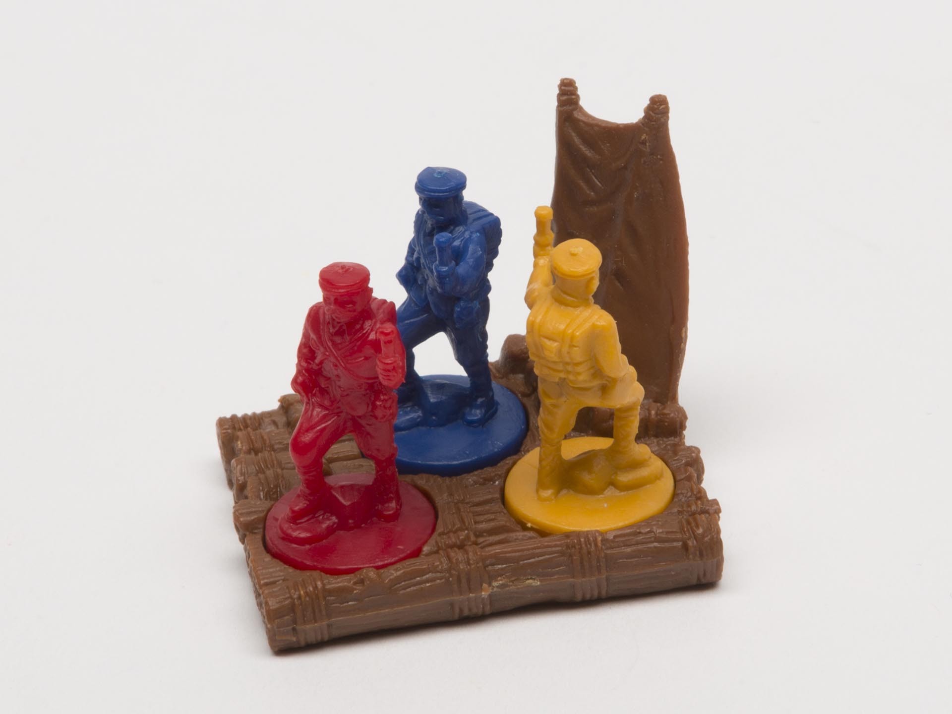 Set raft with scientists, explorers