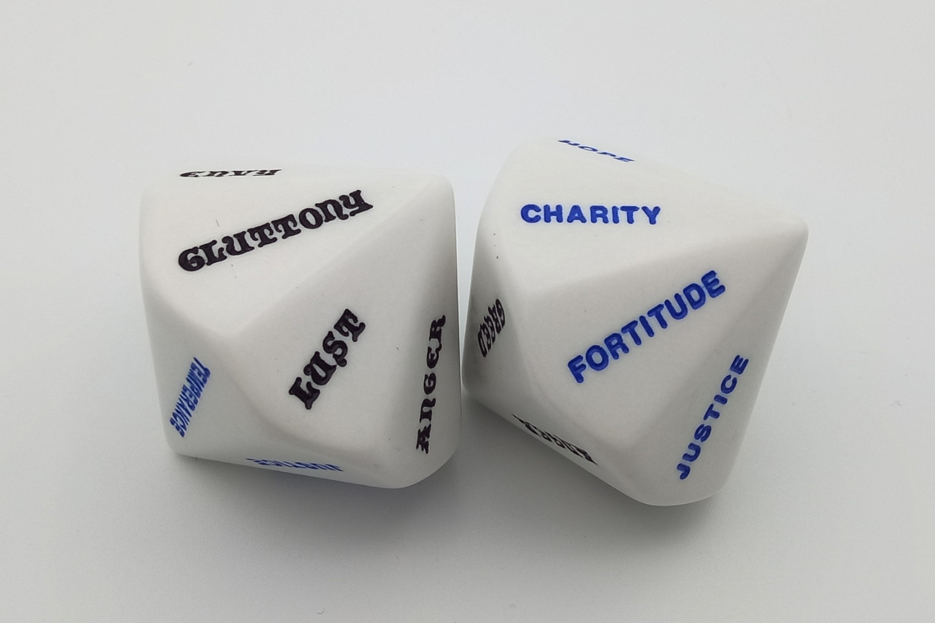 14-sided dice7 virtues 7 sins 35 mm