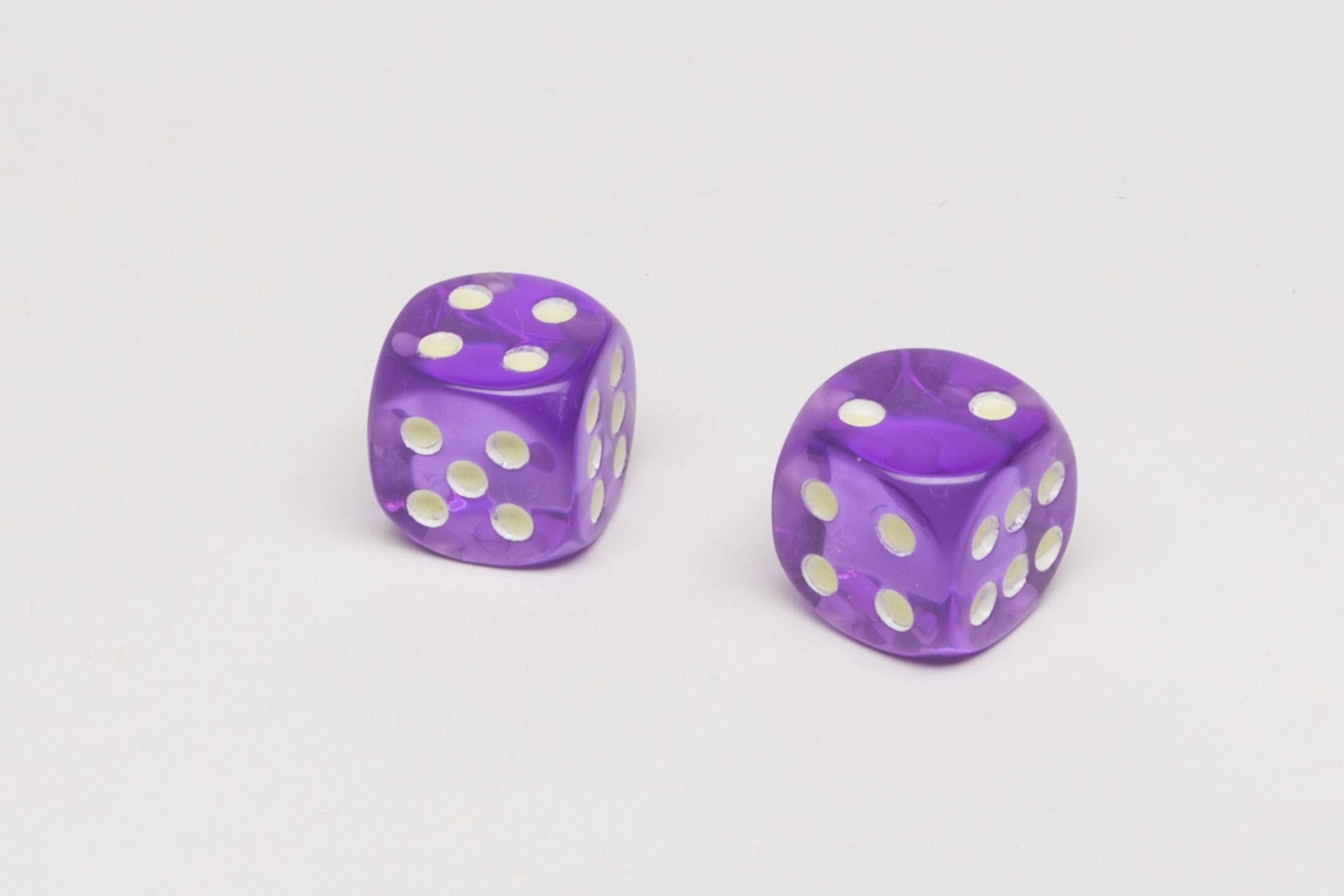 Glowing dice
