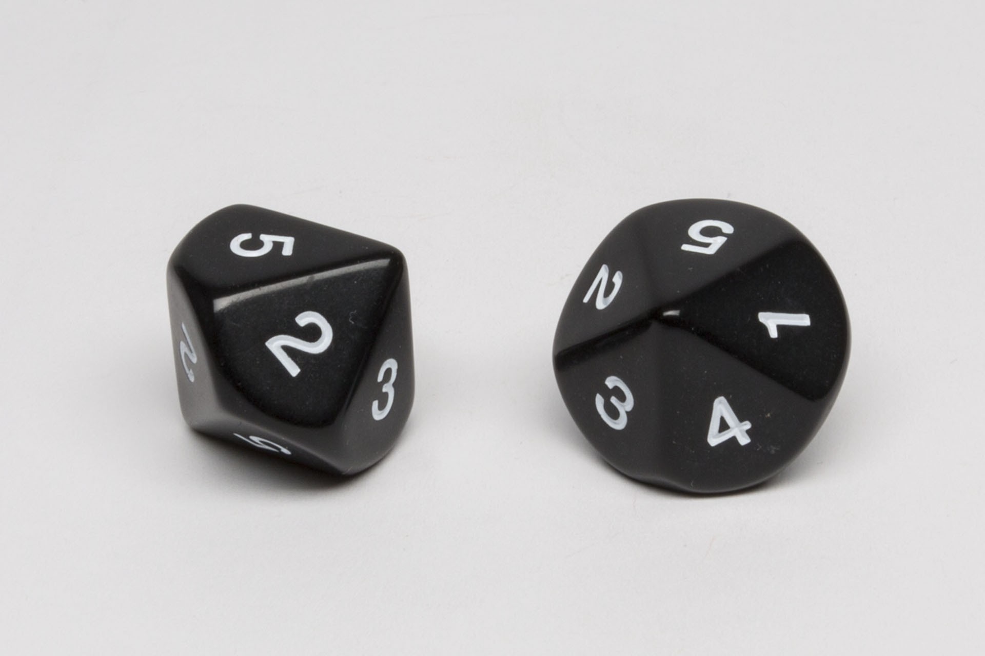 14-sided dice 1-7