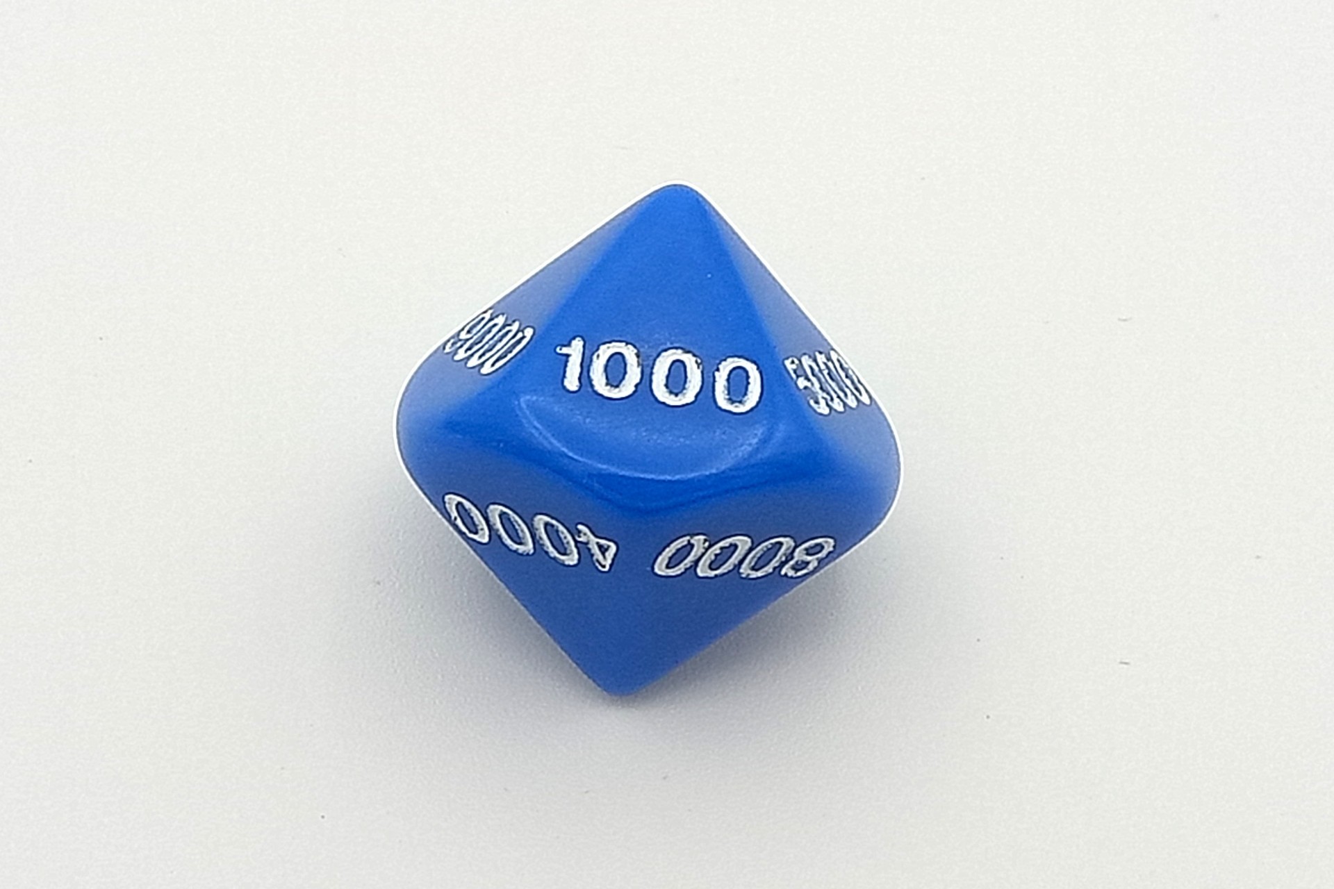 Plastic dice 1,000