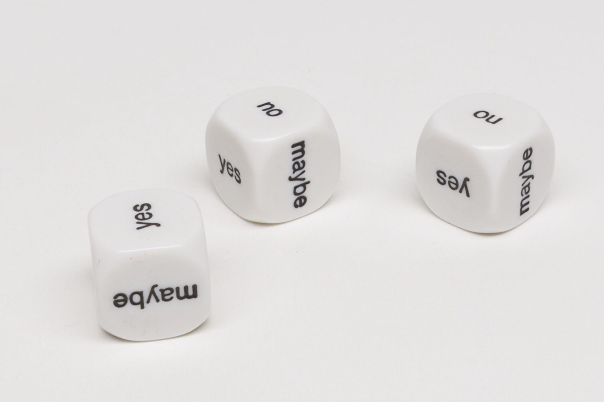 Yes-No dice