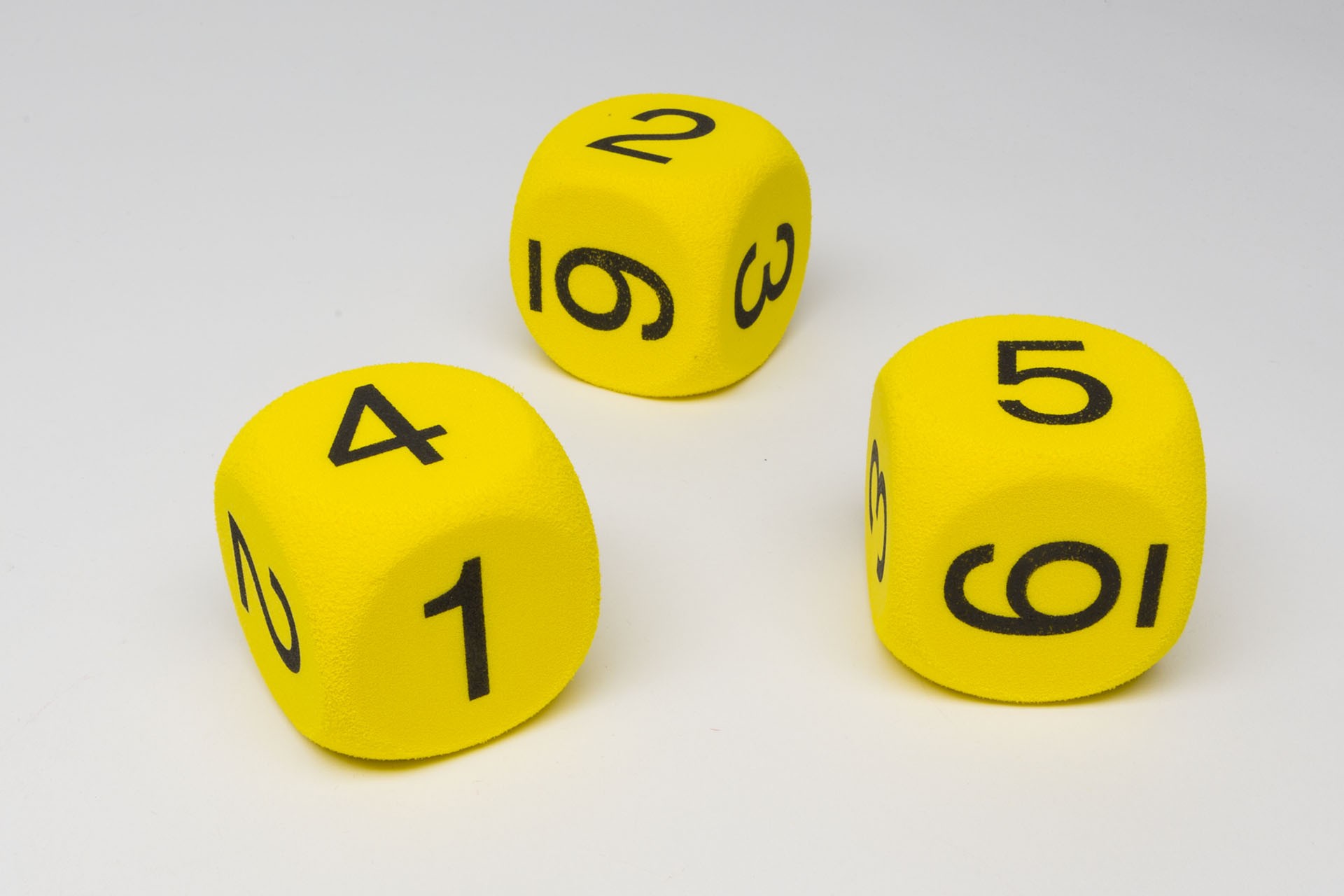 Foam dice 50mm with numbers