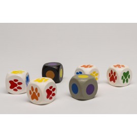 Set color dice with paws and dots